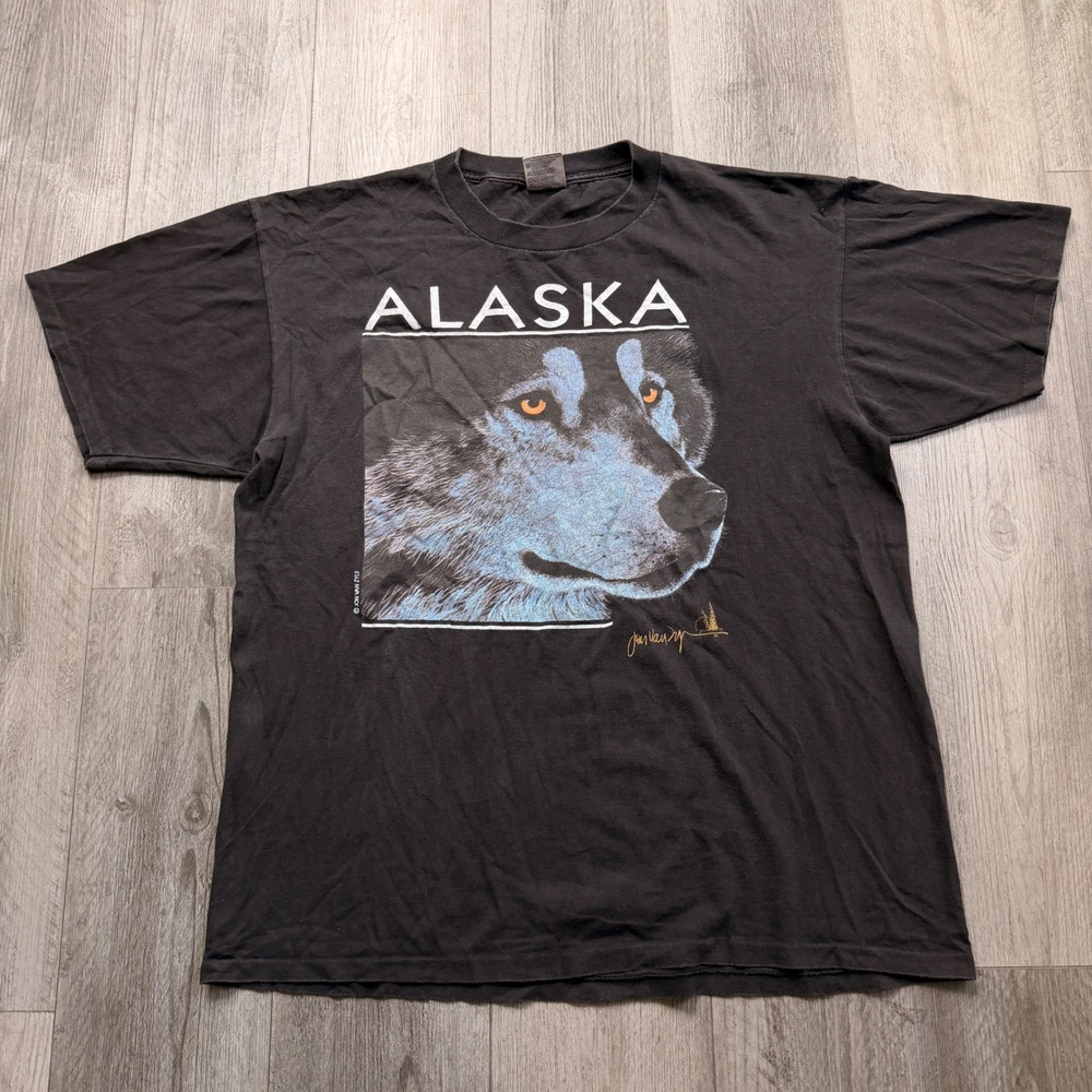 Vintage single stitch Alaska Wolf Mens XL Black Graphic Tee Jon Van Zyle Oneita